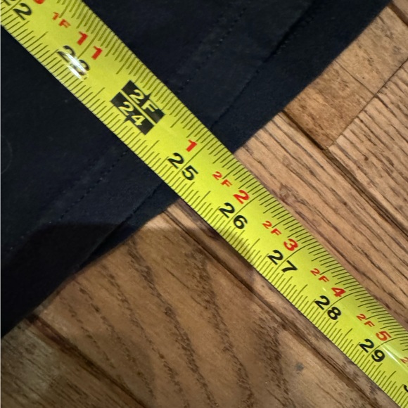 NASA t-shirt with beautiful graphics on front and back - Picture 6 of 6